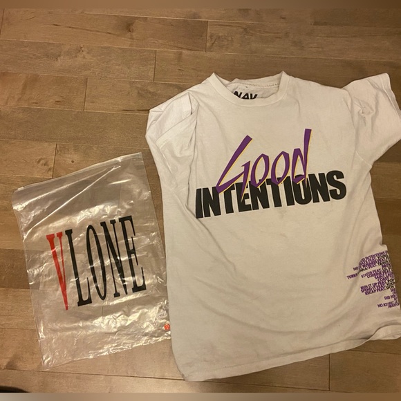 Vlone tee - Picture 2 of 2